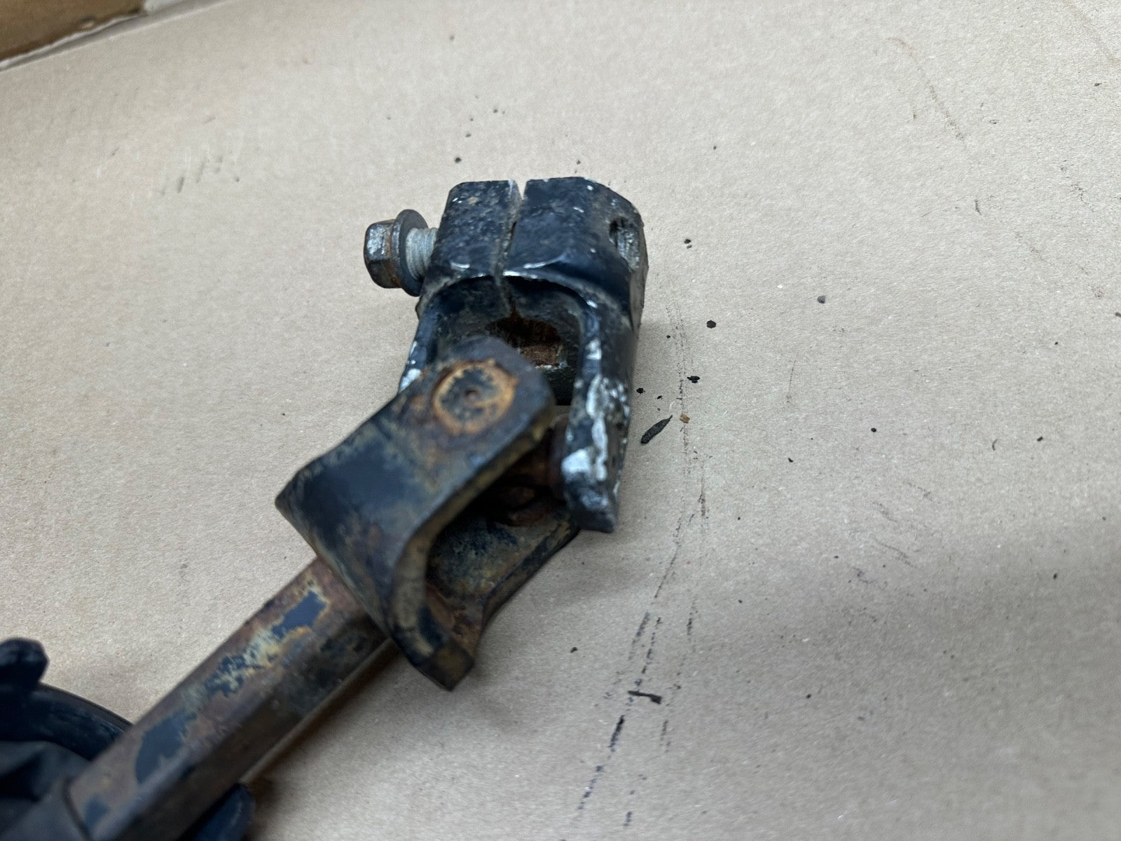 97-00 Jeep Wrangler TJ Upper Steering Intermediate Shaft Collapsible OEM Factory