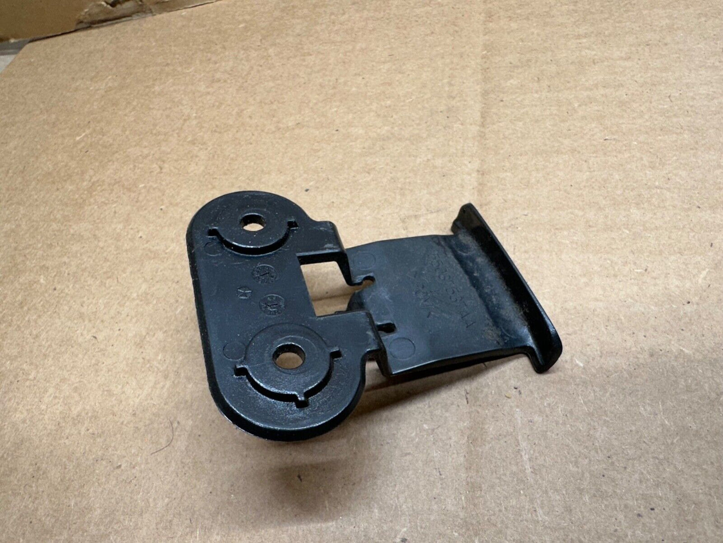 97-01 Jeep Cherokee XJ OEM Center Console Armrest Lid Latch Catch Factory Nice