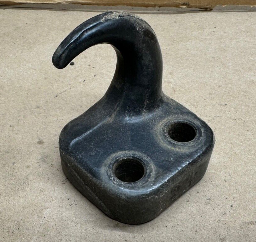 Factory RIGHT Front Tow Hook Towhook RH R for 97-06 Jeep Wrangler TJ LJ OEM
