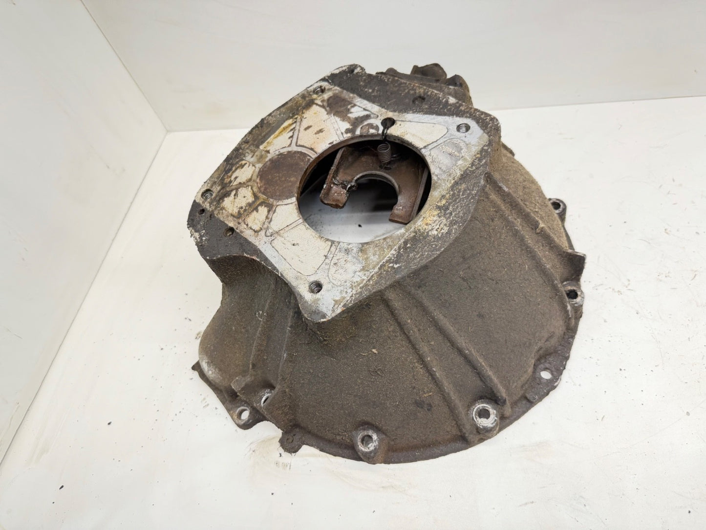 Jeep CJ Bell Housing T4 T5 SR4 Transmission CJ CJ7 80-86 4.2L 304 V8 Bellhousing