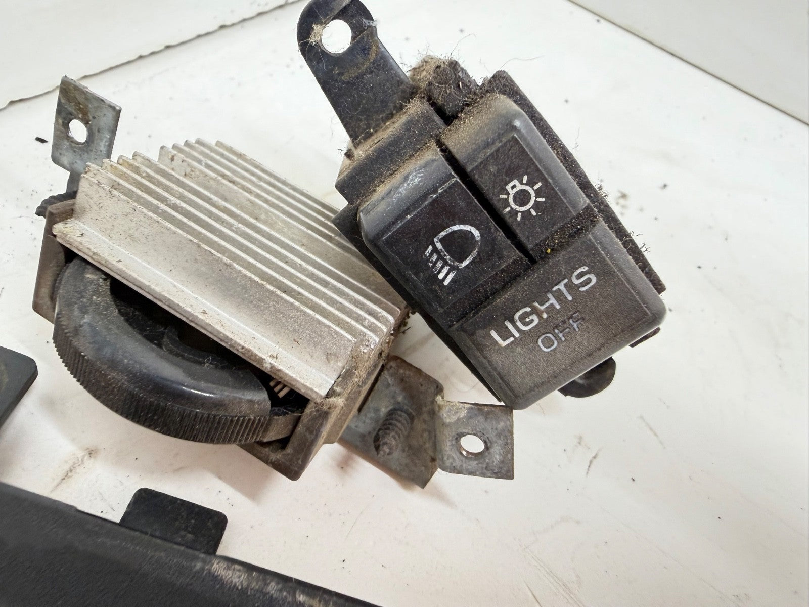87-95 Jeep Wrangler YJ Headlight Dimmer Switch Trim Bezel Dash Head Light Panel