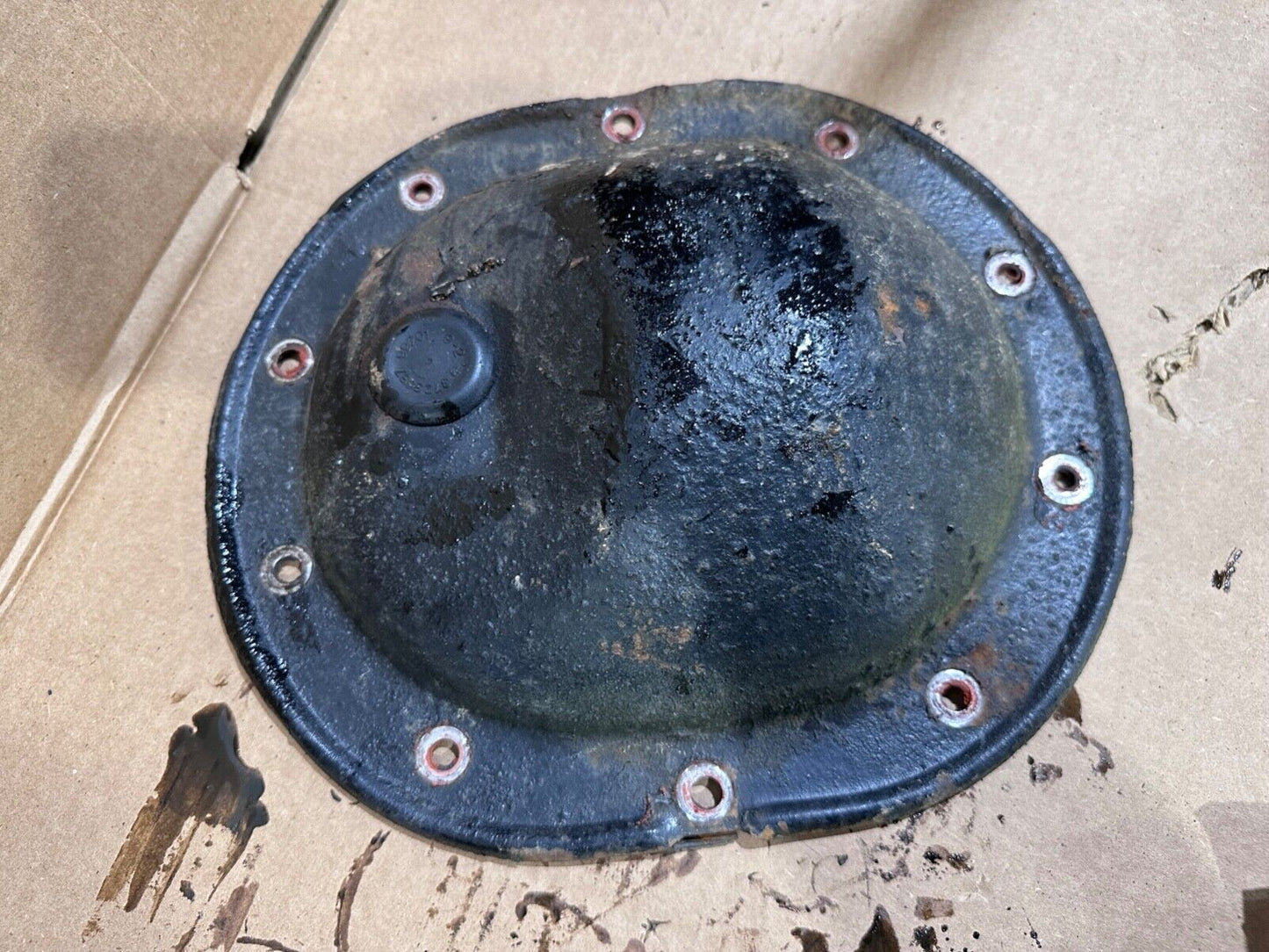 91-01 Jeep Cherokee XJ OEM Chrysler 8.25” Rear Axle Differential Cover 8 1/4 in