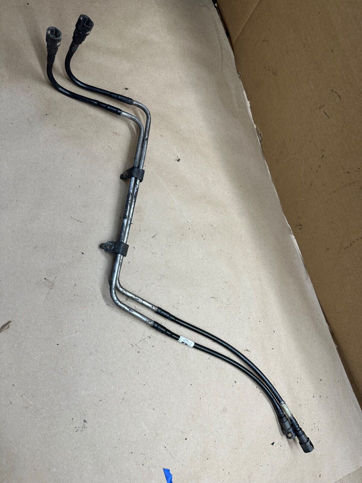 91-95 Jeep Wrangler YJ Fuel Line Lines 2.5L 4 cylinder Frame - Fuel Rail OEM 2.5