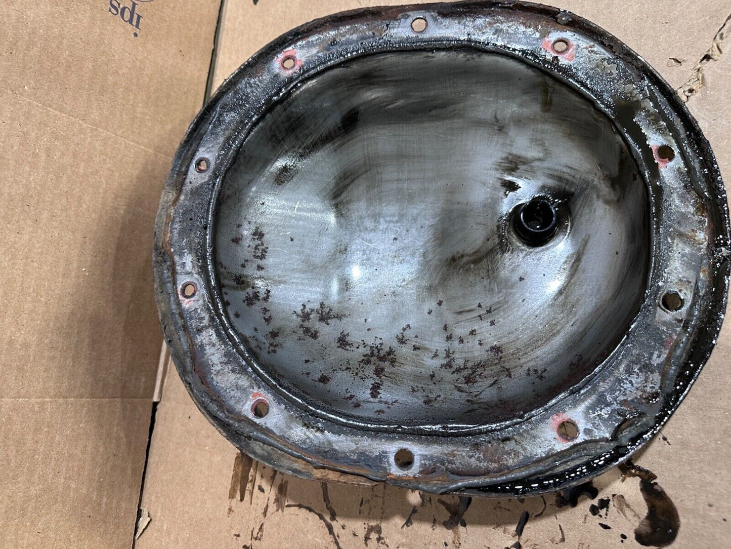 91-01 Jeep Cherokee XJ OEM Chrysler 8.25” Rear Axle Differential Cover 8 1/4 in