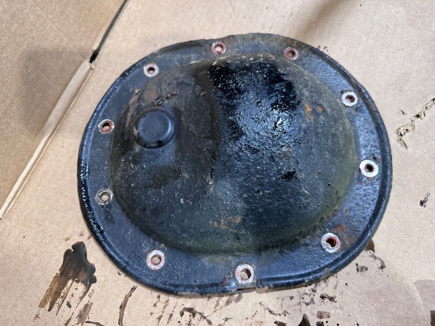 91-01 Jeep Cherokee XJ OEM Chrysler 8.25” Rear Axle Differential Cover 8 1/4 in