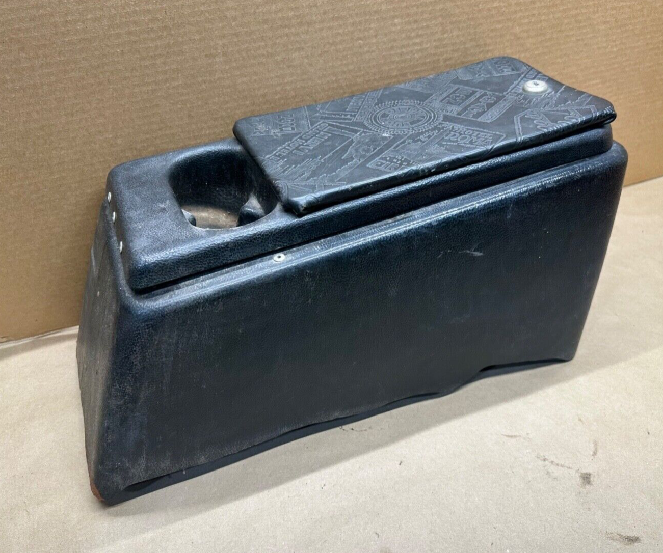 76-90 Jeep Wrangler YJ CJ OEM Interior Center Console Black Factory Fast Shippin